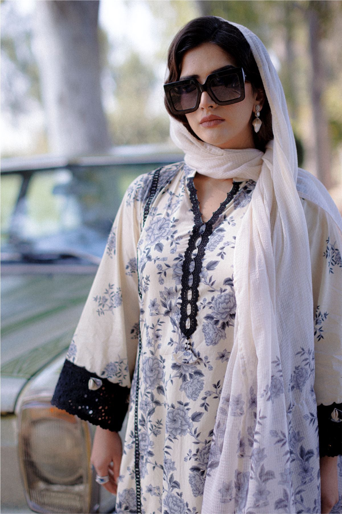Off White Floral Shirt with Dupatta