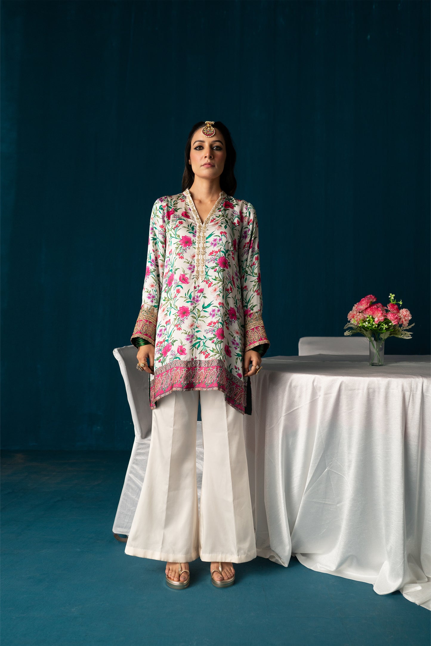 Zoya - Satin Embroidered Kurta Set - White