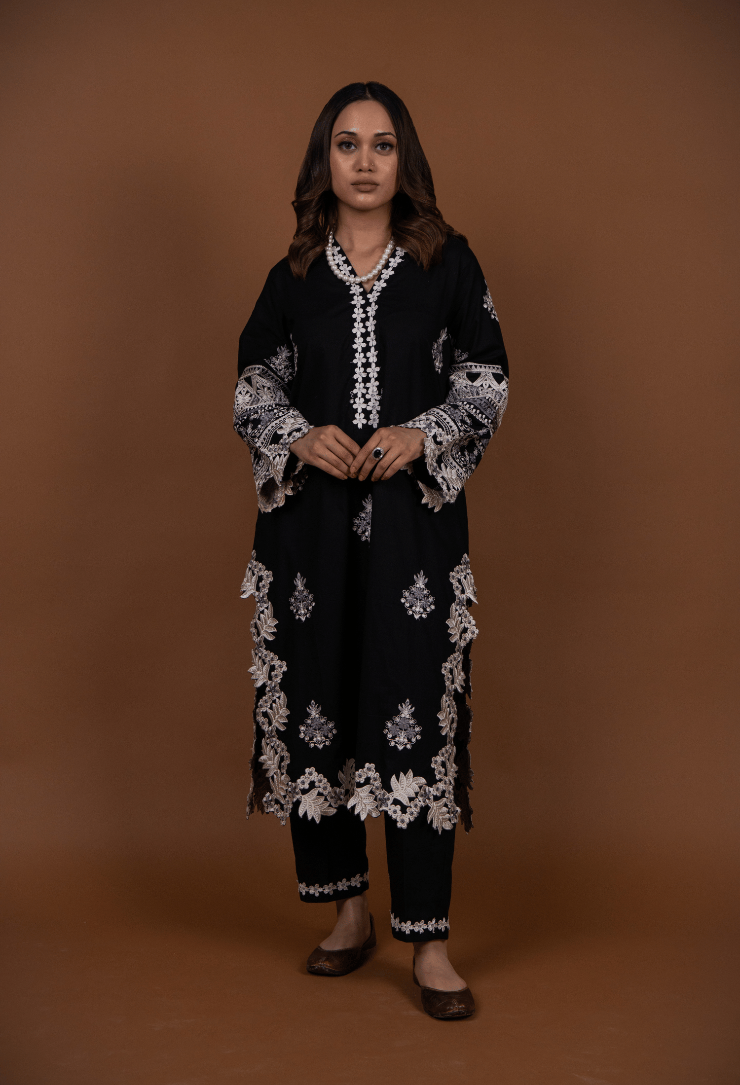 Floral Cutwork Kurta Set - Black