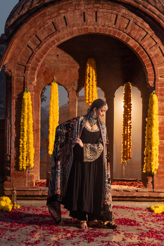 Sassi - Black Anarkali with Odhni