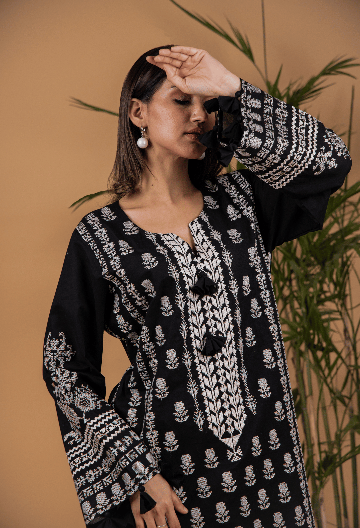 Cross Stitch Lawn Kurta Set - Balck